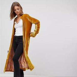 ISO FP dhalia gold velvet duster in XS